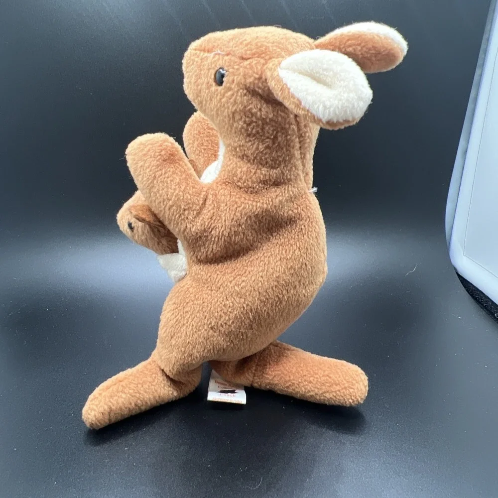 Ty‎ Beanie Baby Pouch the Kangaroo 7